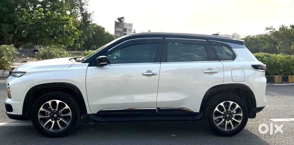 Maruti Suzuki Grand Vitara 1.5 Alpha Plus Intelligent Hybrid Ecvt, 2..