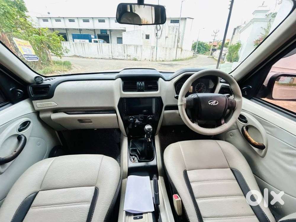 Mahindra Scorpio S4, 2015, Diesel