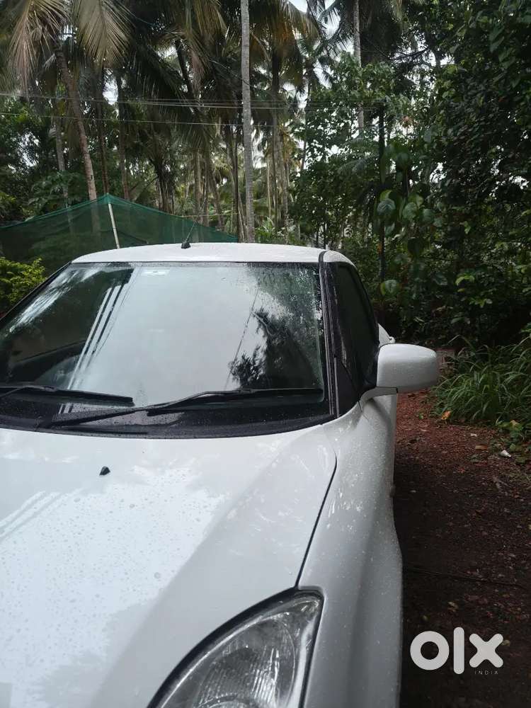 Maruti Suzuki Swift 2010 Diesel 130000 Km Driven