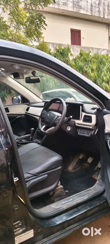 Mahindra Xuv700 2024 Diesel 16000 Km Driven