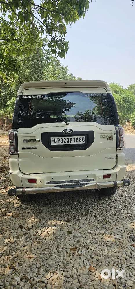 Mahindra Scorpio 2015