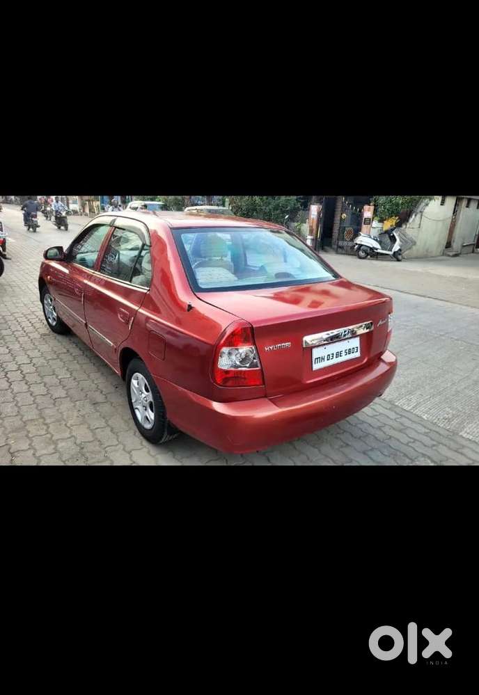Hyundai Accent Petrol 2012