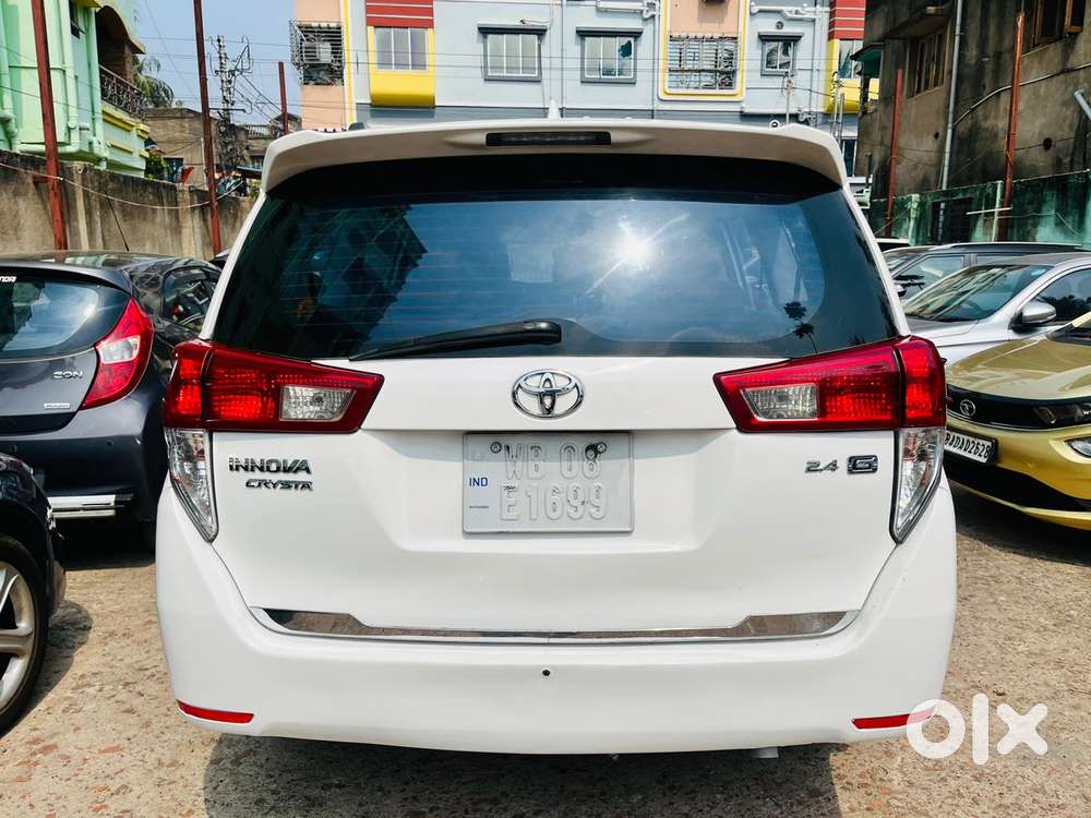 Toyota Innova Crysta 2.8 Gx At 8s, 2018, Diesel