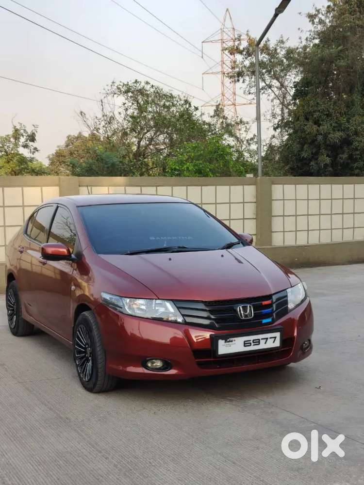 Well Maintained Honda City Petrol Cng