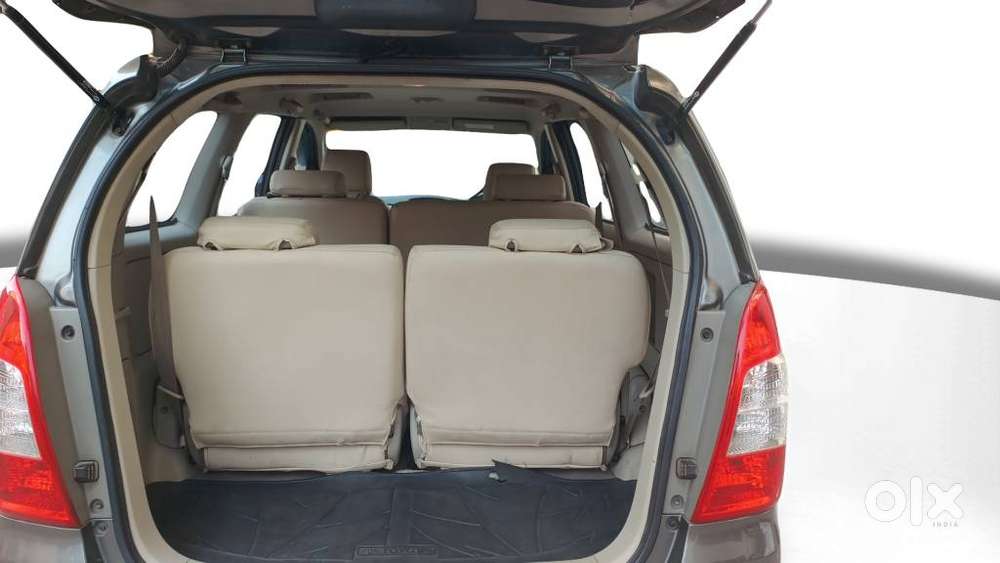 Toyota Innova 2.5 Vx 8 Str, 2013, Diesel