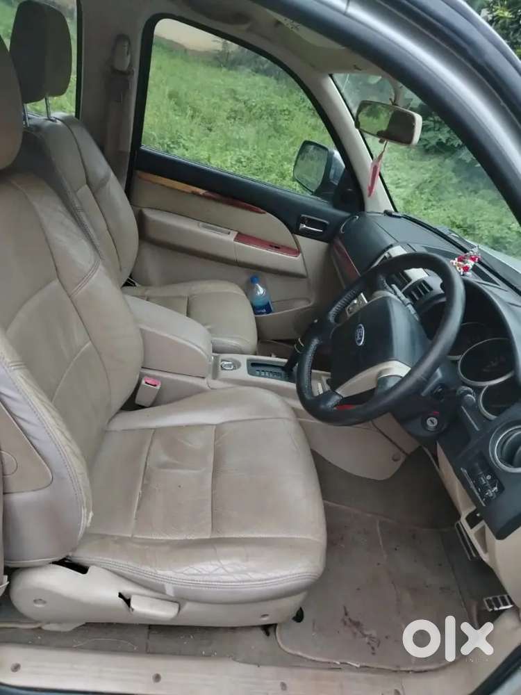 Ford Endeavour 2010 4x4 Year