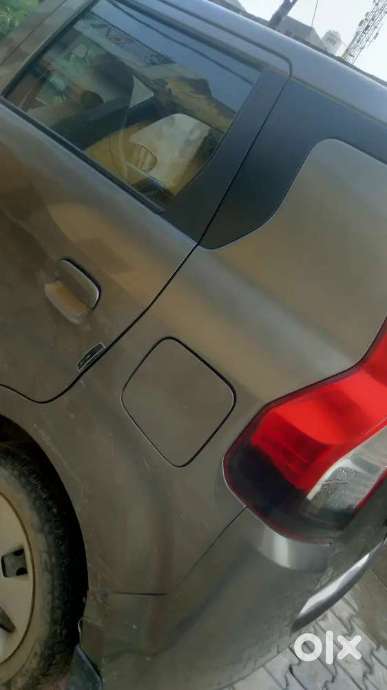 Maruti Suzuki Wagon R 1.0 2022 Cng & Hybrids 75000 Km Driven