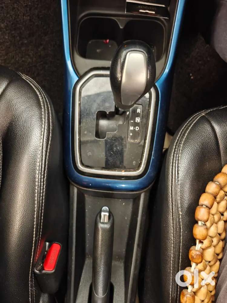 Maruti Ignis Amt 2018, Top-end Model (alpha), Dual Tone