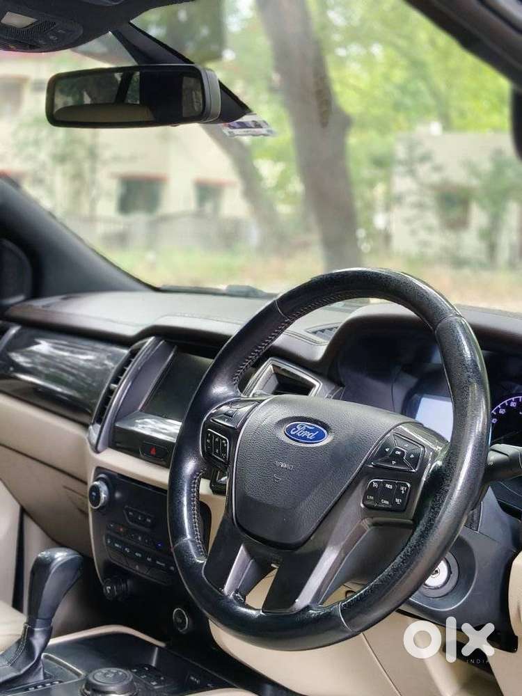 Ford Endeavour 3.2 Titanium At 4x4, 2016, Diesel