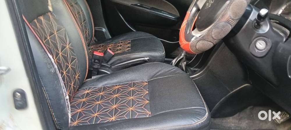 Maruti Suzuki Swift Vxi + Manual, 2014, Petrol