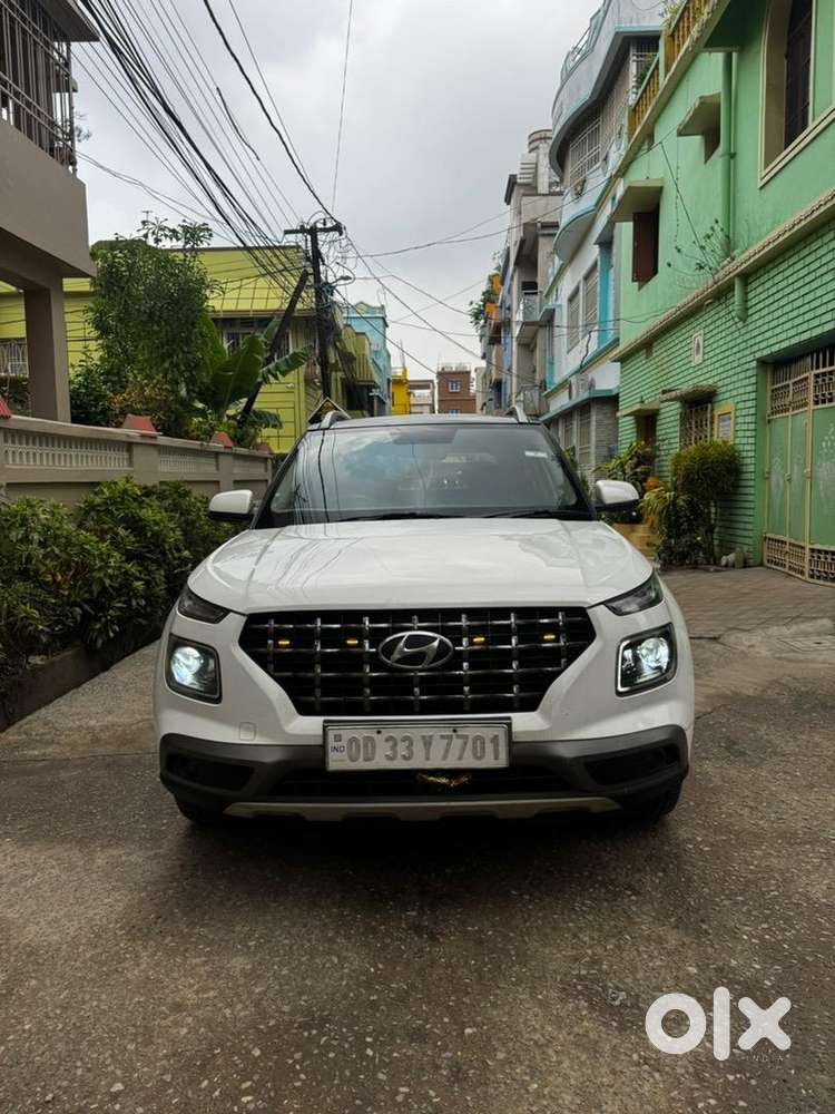 Hyundai Venue 2019 Diesel Well Maintained
