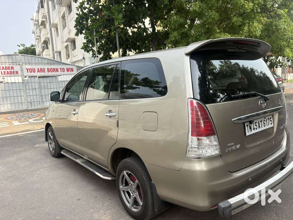 Toyota Innova 2.5 V 7 Str, 2011, Diesel