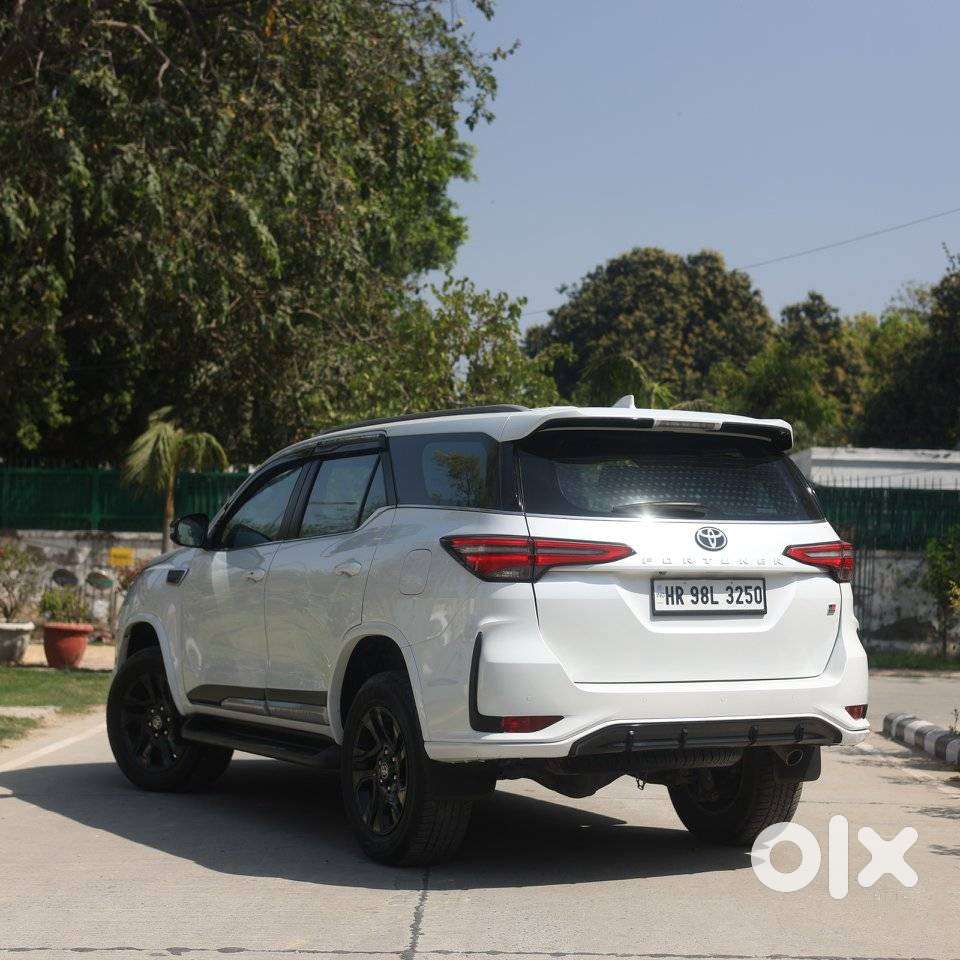 Toyota Fortuner 2.8 Gr-s, 2023, Diesel