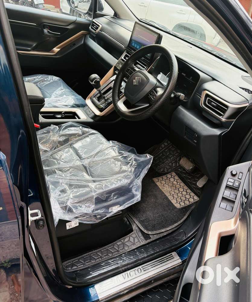 Maruti Suzuki Invicto Alpha Plus 7str, 2025, Petrol