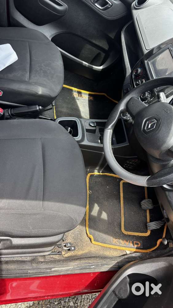 Renault Kwid 1.0 Rxt (o) Easy-r, 2018, Petrol