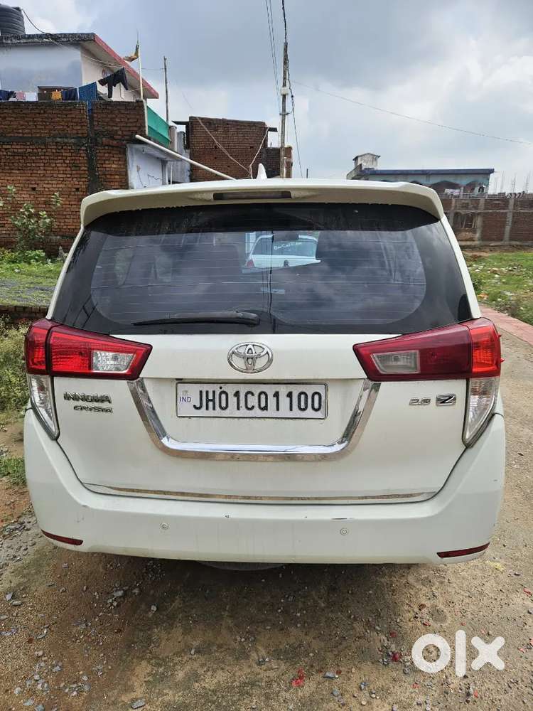 Toyota Innova Crysta 2.8 Diesel 2019