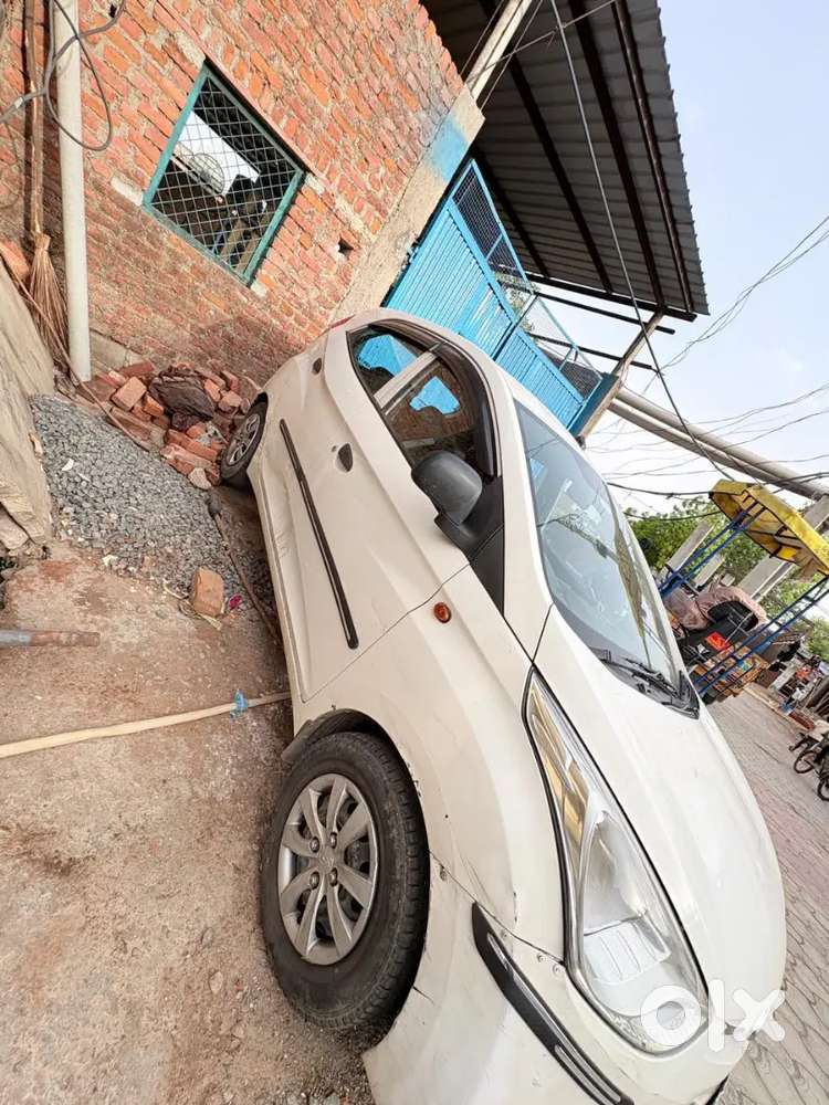 Hyundai Eon Magna+ 2013 Model