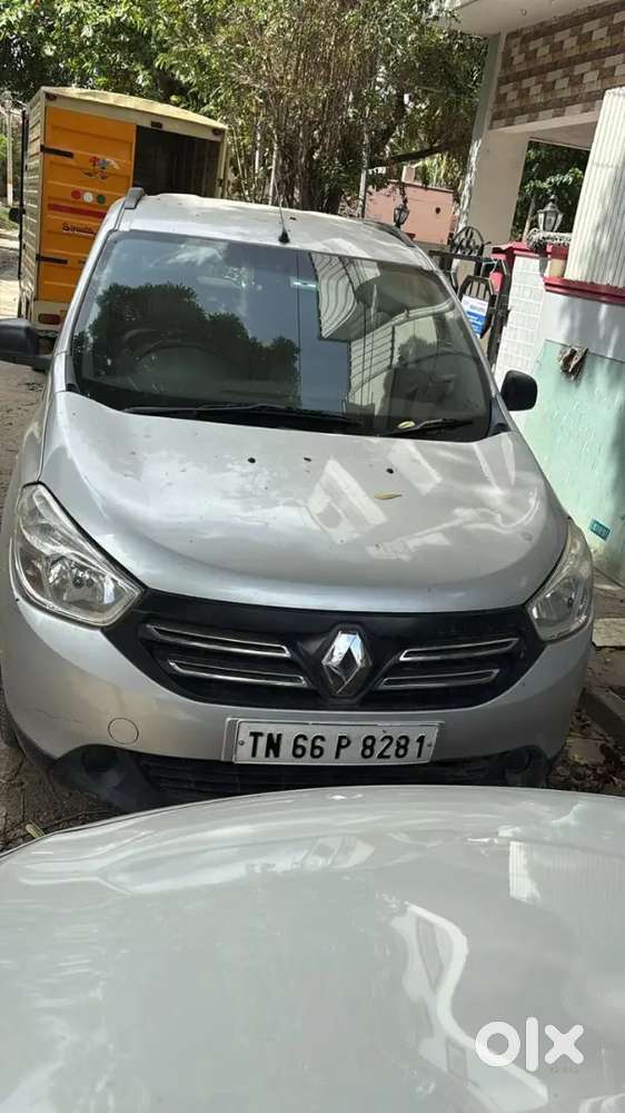 Renault Lodgy 8 Sitting For 3.75l