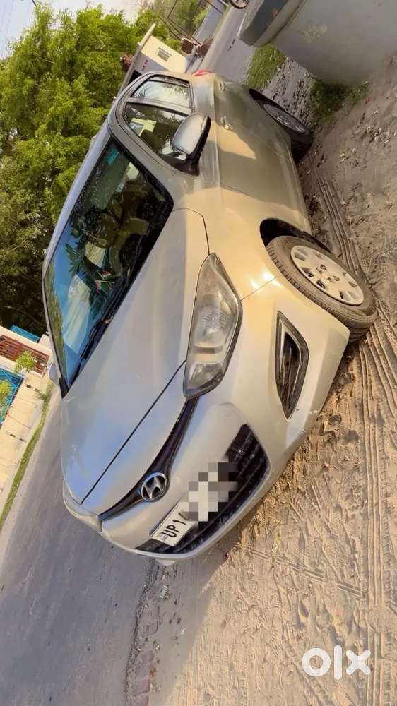 Car I20 Sport Petrol .