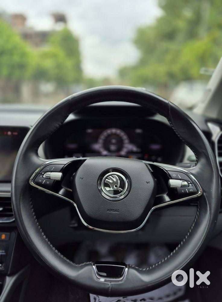 Skoda Kylaq Prestige, 2025, Petrol
