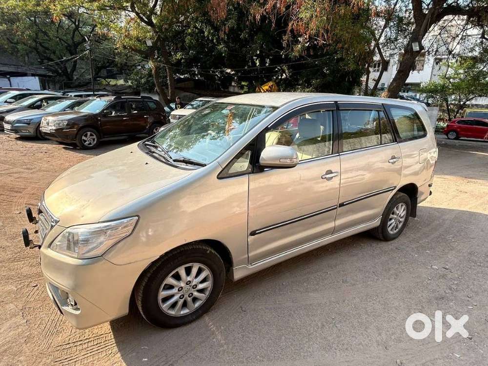 Toyota Innova 2.5 V 7 Str, 2013, Diesel