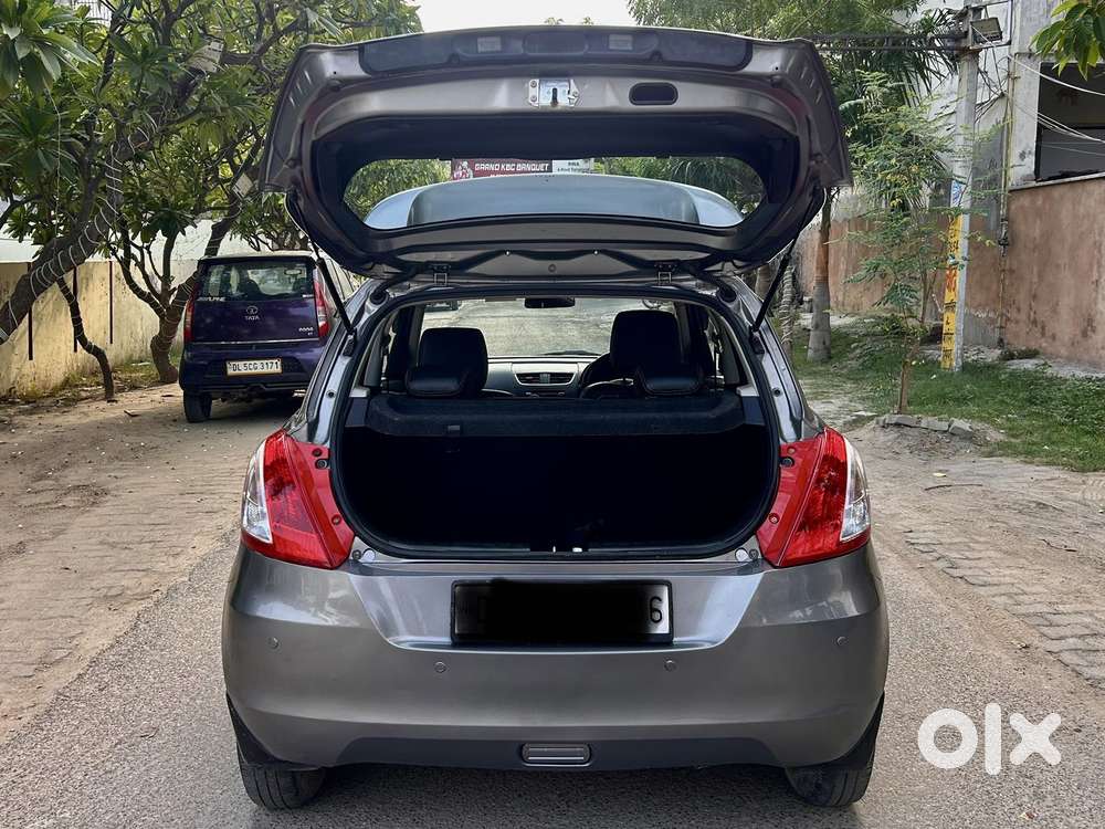 Maruti Suzuki Swift 1.2 Lxi (o), 2017, Petrol