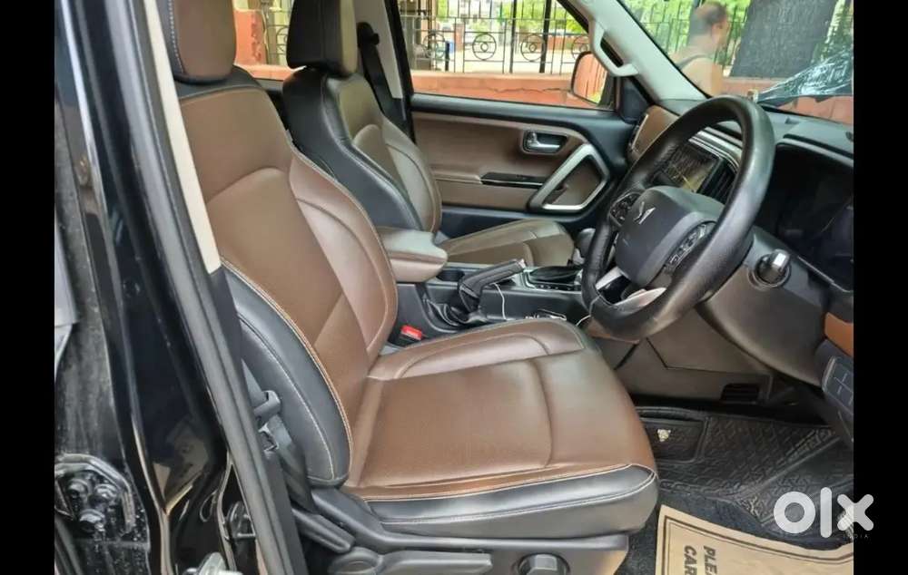 Mahindra Scorpio-n 2.0 Petrol 2023