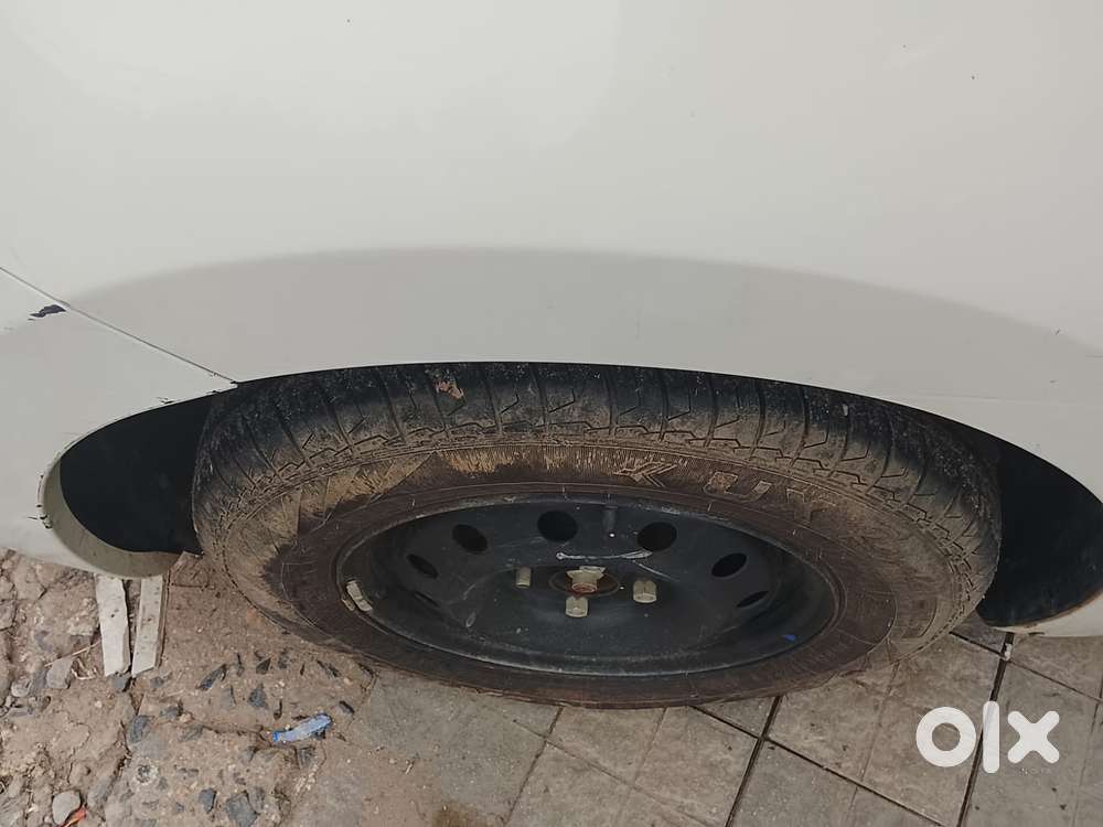 Maruti Suzuki Swift Dzire 1.3 Vxi, 2022, Petrol