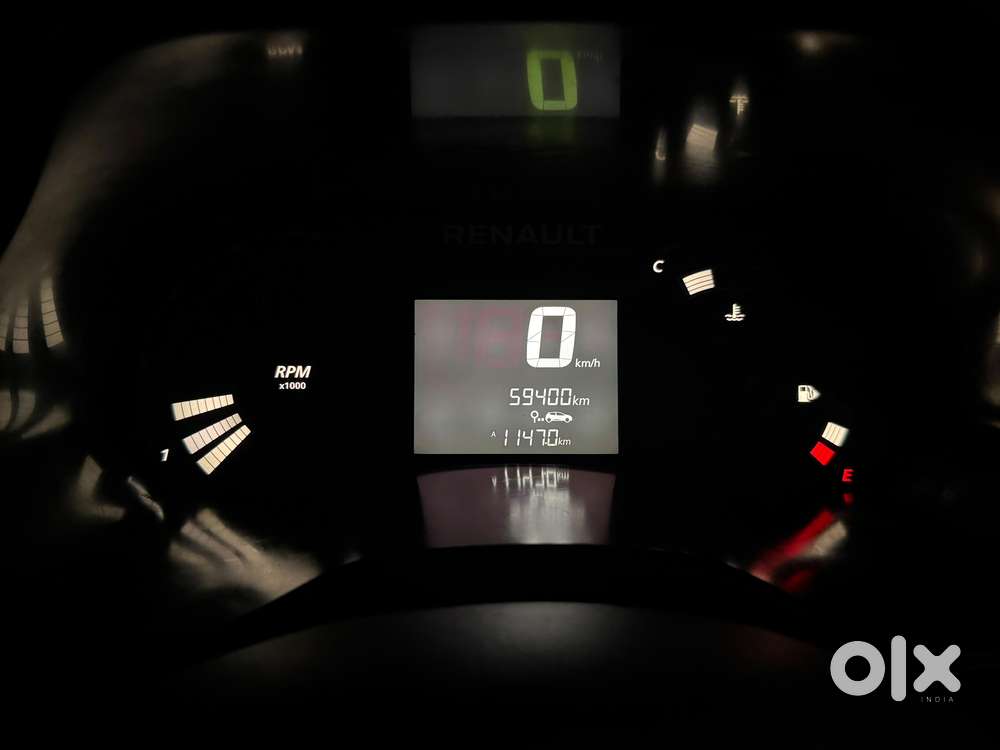 Renault Triber Rxl, 2022, Petrol