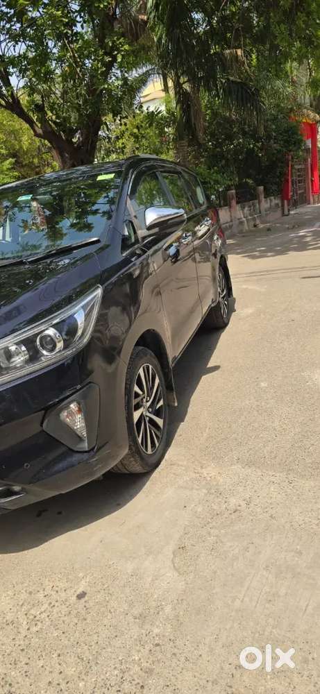 Toyota Innova Crysta 2021