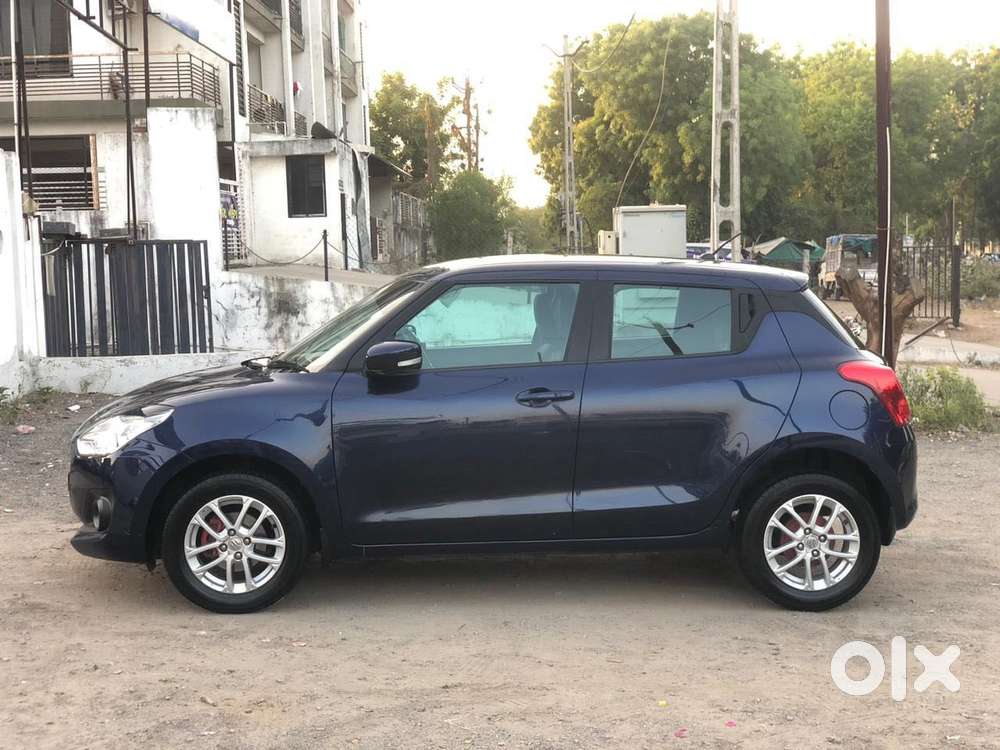 Maruti Suzuki Swift Vvt Zxi, 2022, Petrol