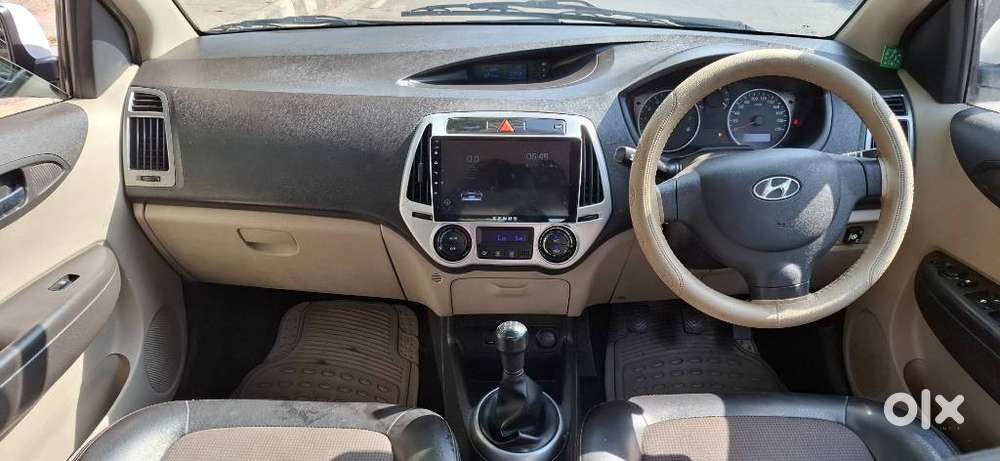 Hyundai I20 Sportz 1.2 Bs-iv, 2014, Cng & Hybrids