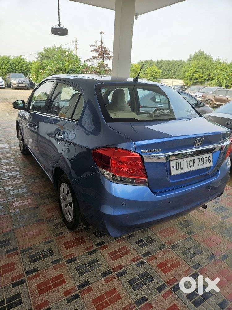 Honda Amaze, 2013