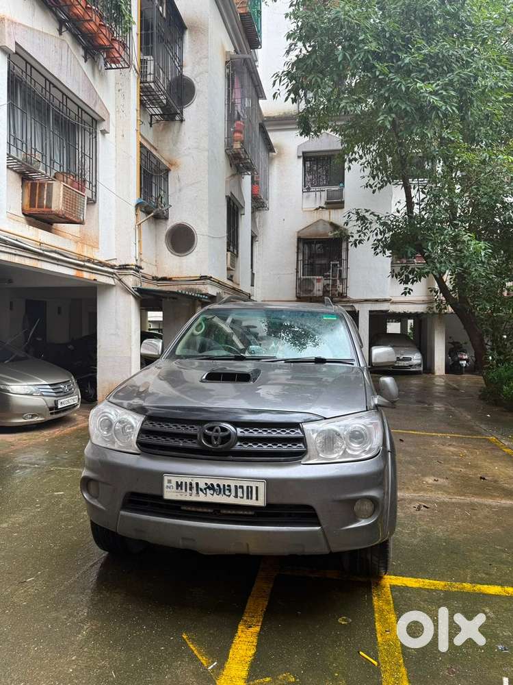 Toyota Fortuner Diesel 2011