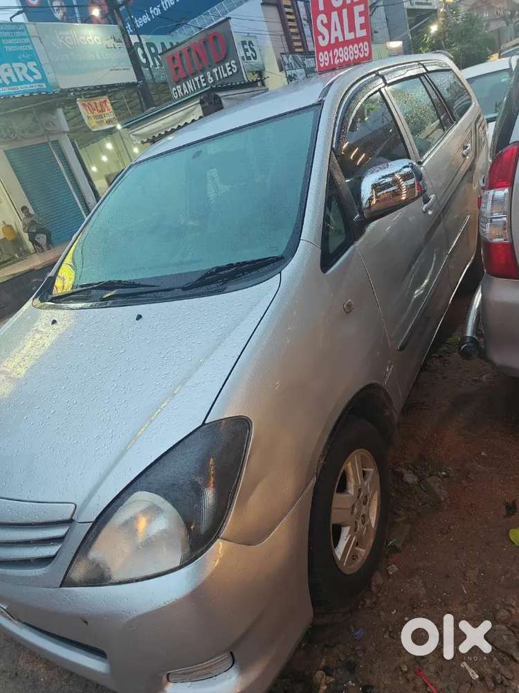 Toyota Innova Diesel 7 Seater 2011 Model 2012 Registration