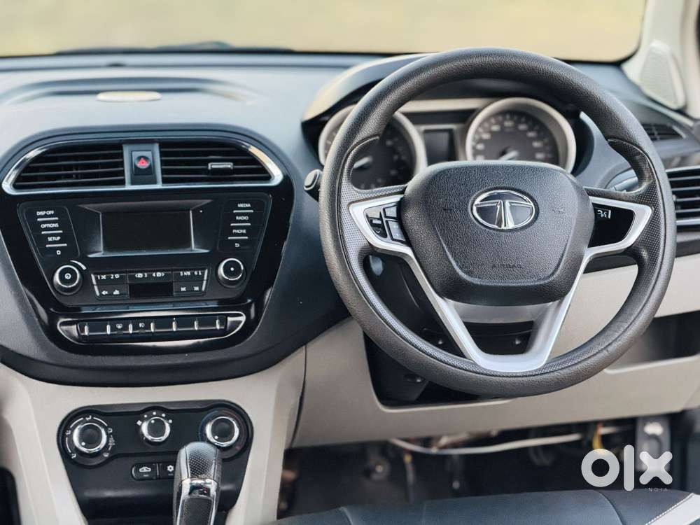 Tata Tiago 1.2 Revotron Xza, 2017, Petrol