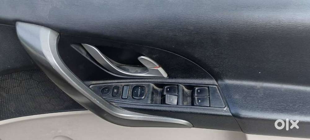 Mahindra Xuv500 W6 2wd, 2016, Diesel