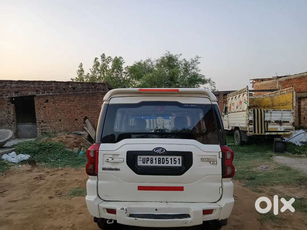 Mahindra Scorpio 2015 Diesel 120000 Km Driven