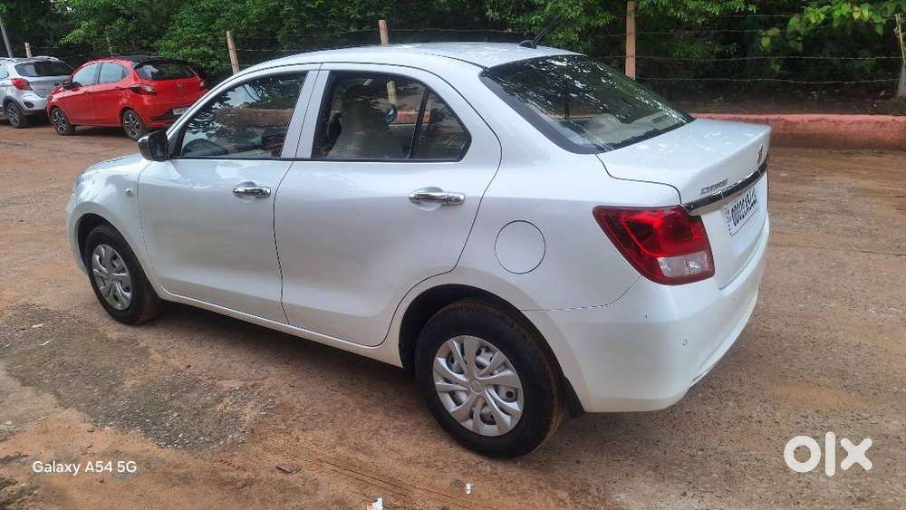 Maruti Suzuki Swift Dzire 1.3 Lxi, 2022, Petrol