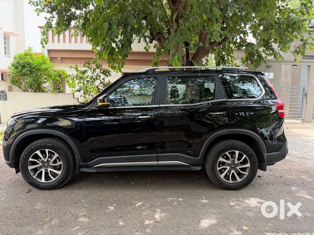 Scorpio N Z8l At Diesel 2025  6800km  4yr Warranty  Single Owner