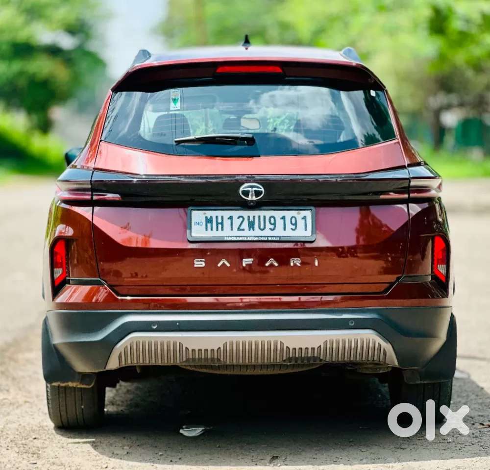 Tata Safari 2.0 Kryotec Xza Plus (o) 6s Red Dark Edition, 2024, Dies..