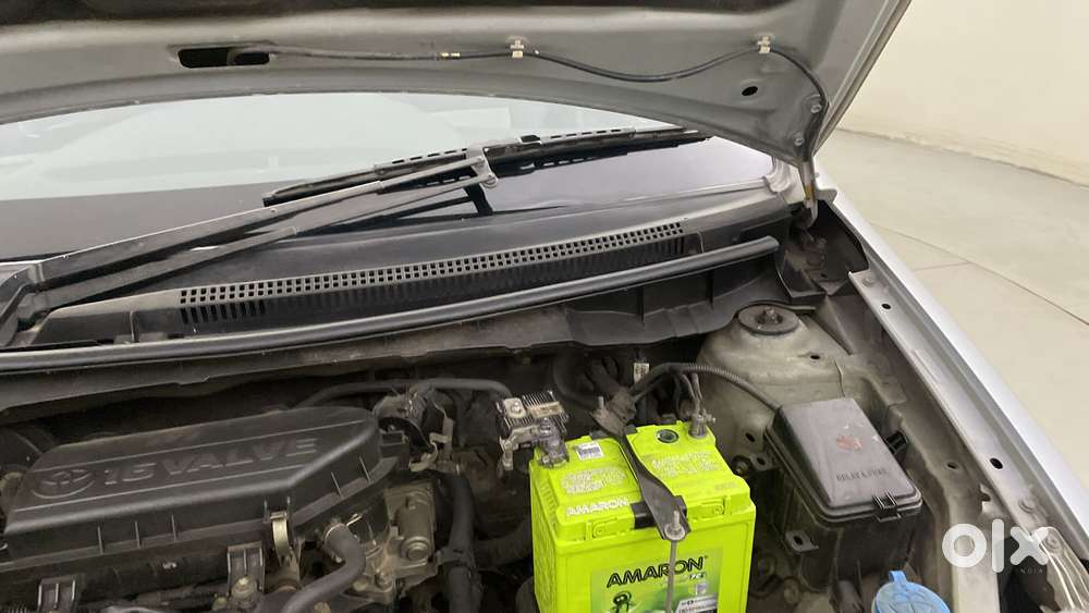 Toyota Etios 1.5 V, 2012, Petrol