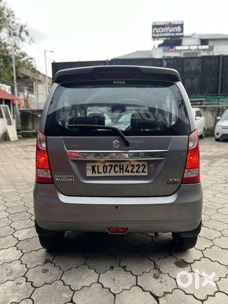Maruti Suzuki Wagon R 1.0 Vxi (o) Amt, 2016, Petrol