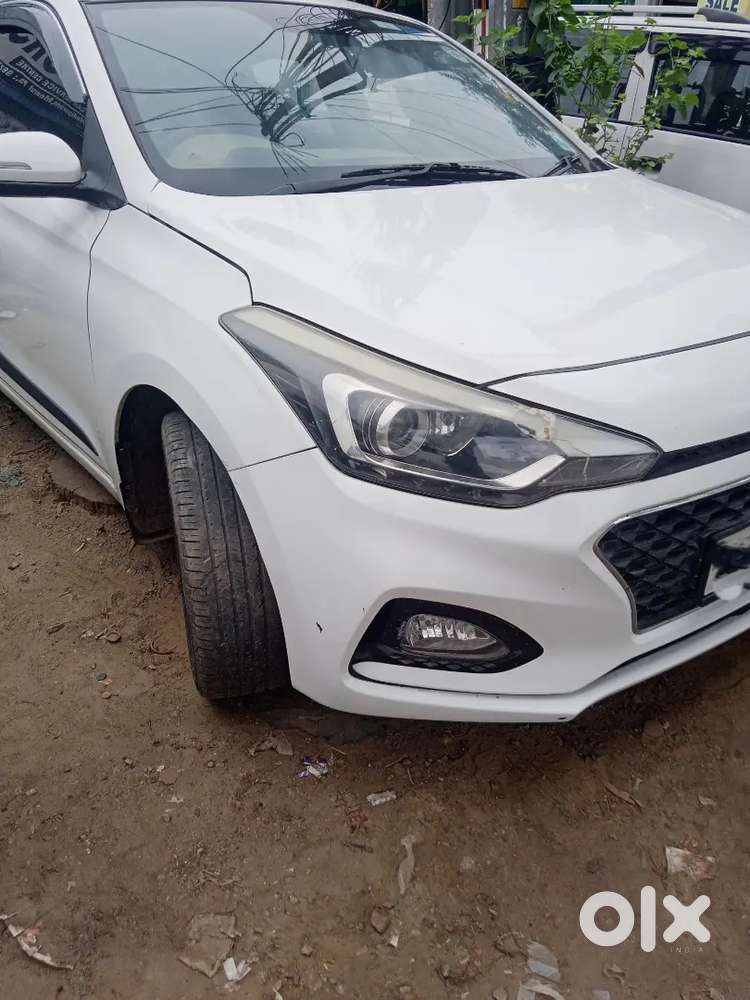 Hyundai I20 2018 Petrol 150000 Km Driven