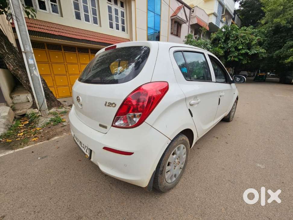 Hyundai I20 Magna Plus, 2014, Petrol