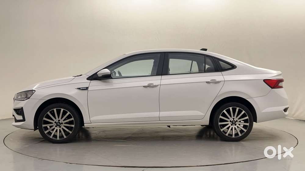 Skoda Slavia Ambition 1.0l Tsi Mt, 2022, Petrol