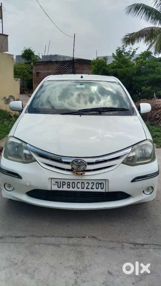 Toyota Etios 2012 Diesel 150000 Km Driven