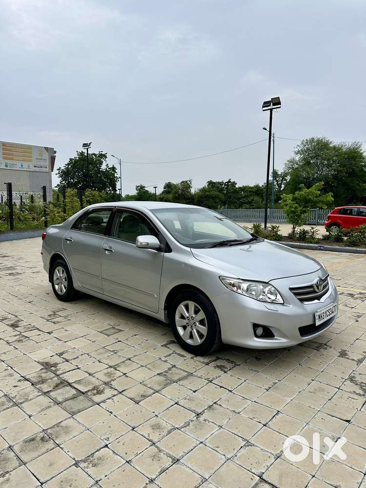 Toyota Corolla Altis 2010-2013 G, 2009, Petrol