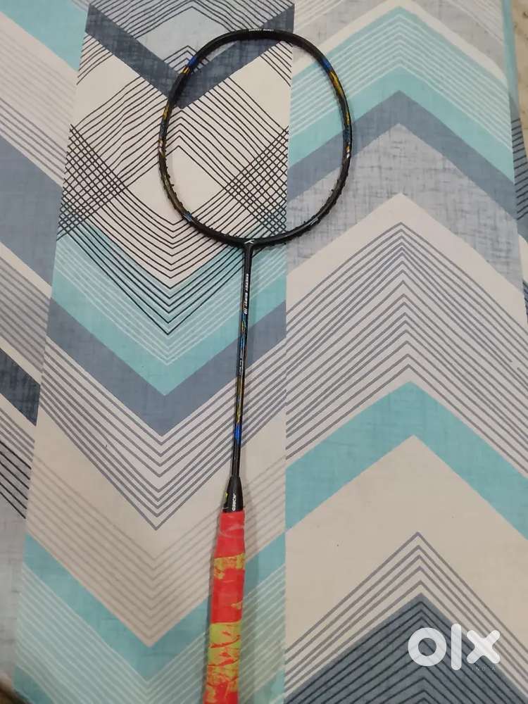 Badminton racquet
