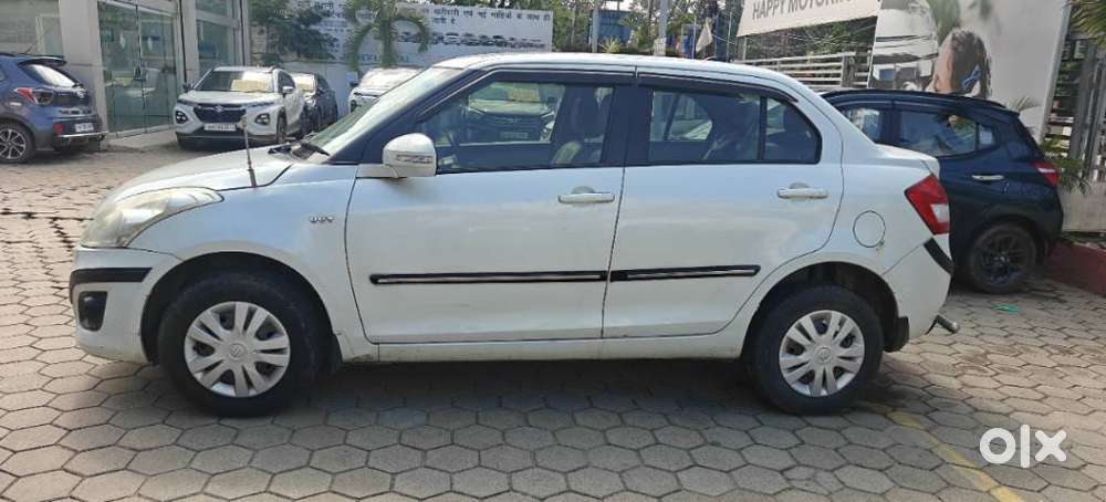 Maruti Suzuki Swift Dzire 1.2 Vxi Bsiv, 2014, Petrol